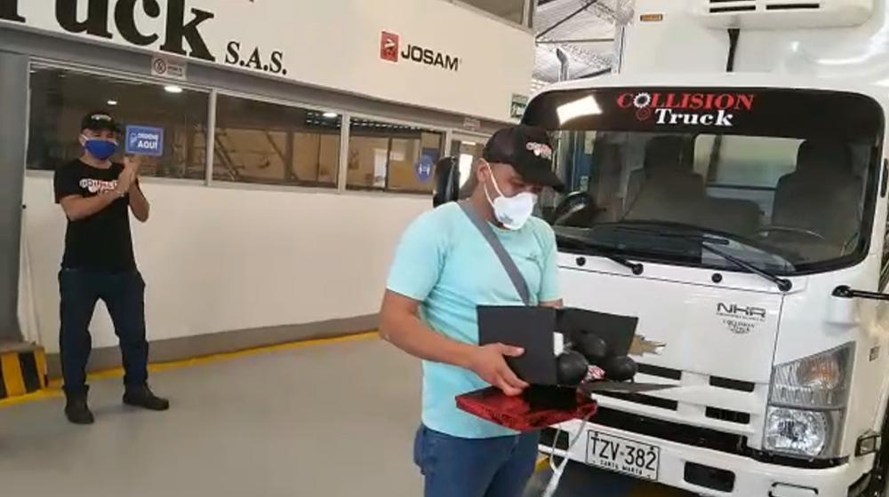 Edwin, el dueño del camión saqueado en vía a Cartagena