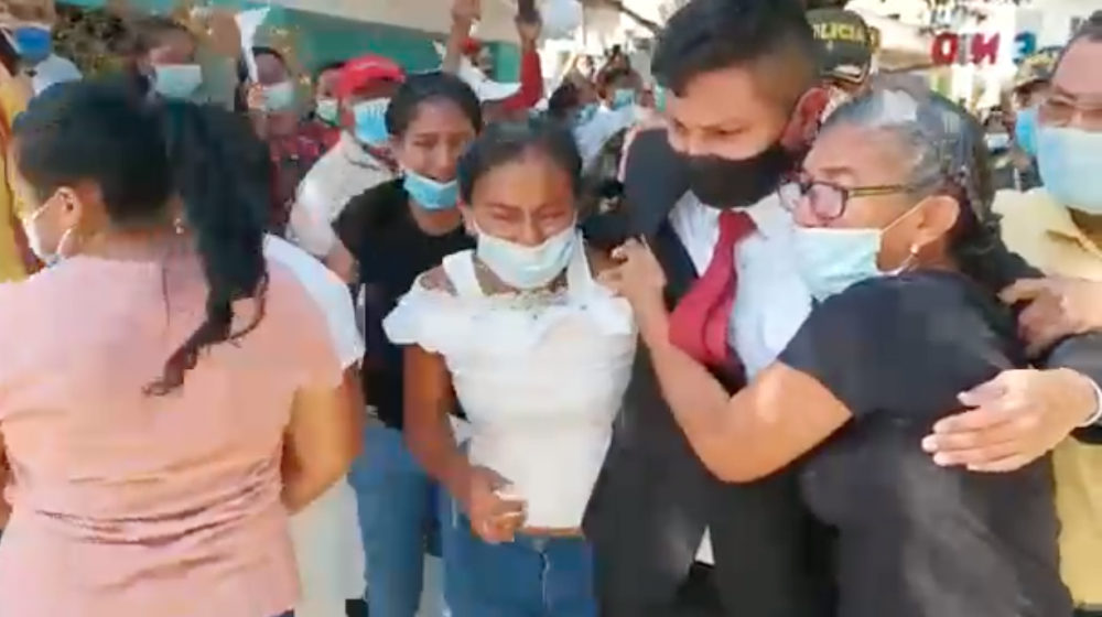 Patrullero Tomás Blanco y sus familiares.
