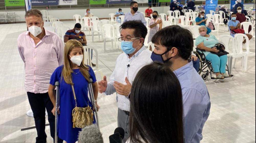 Minsalud recorrió el punto de vacunación del Elías Chegwin.