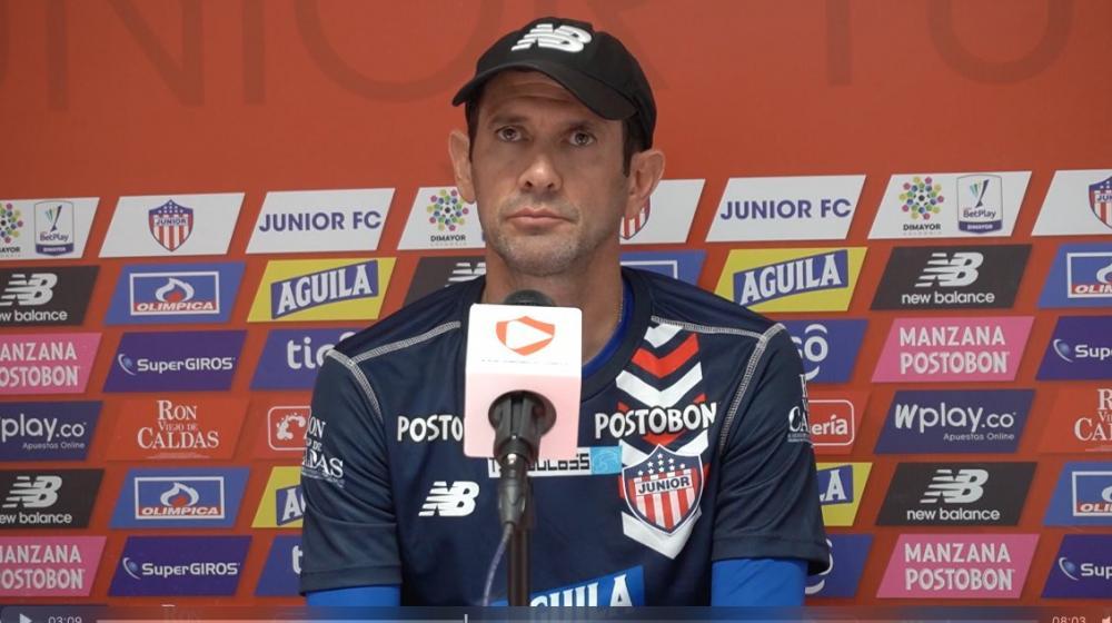 Arturo Reyes, técnico de Junior. 