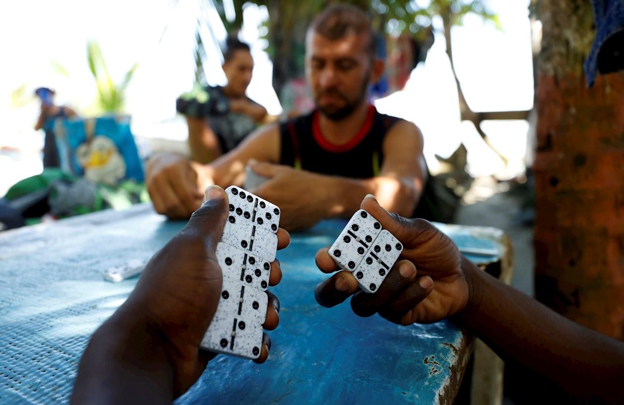 Migrantes en Necoclí.