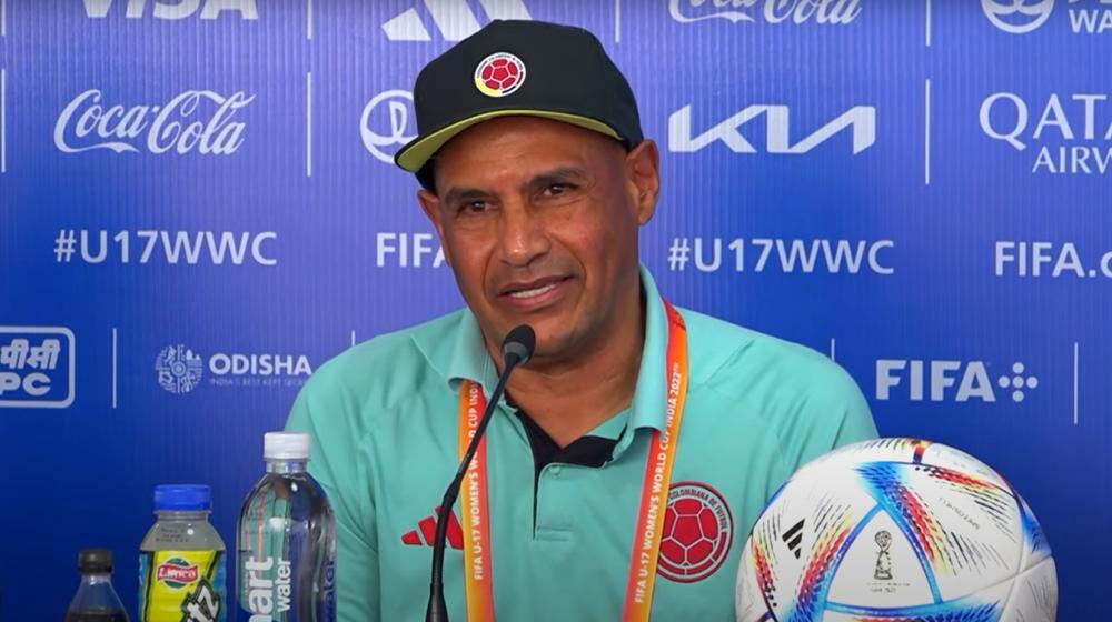 Carlos Paniagua, entrenador de la selección Colombia femenina sub-17.