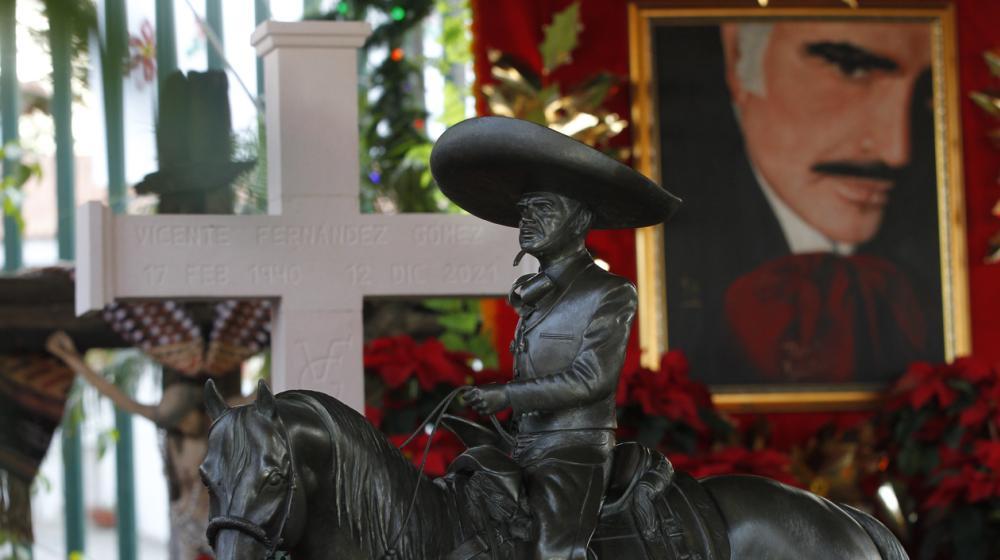 Aniversario luctuoso de Vicente Fernández.