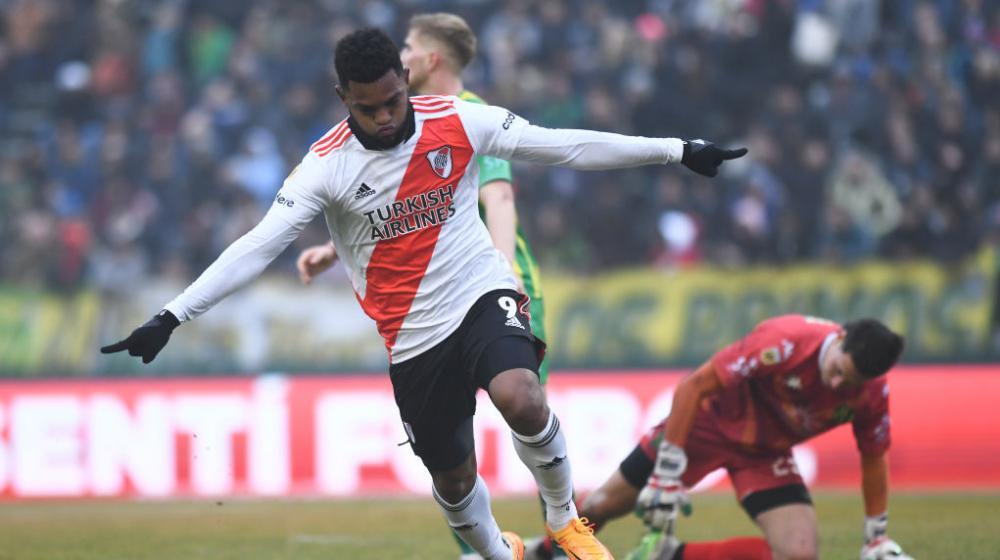 Miguel Ángel Borja, delantero de River Plate. 