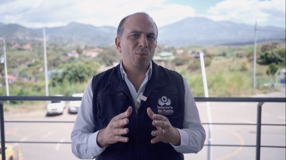 El Defensor del Pueblo, Carlos Camargo.