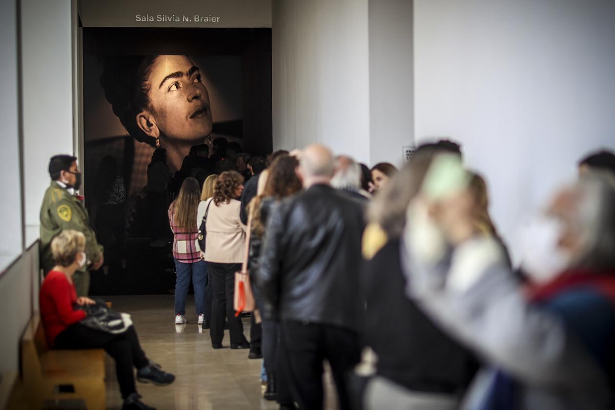 Diego y yo, de Frida Kahlo, es furor en Buenos Aires y alcanza récord.