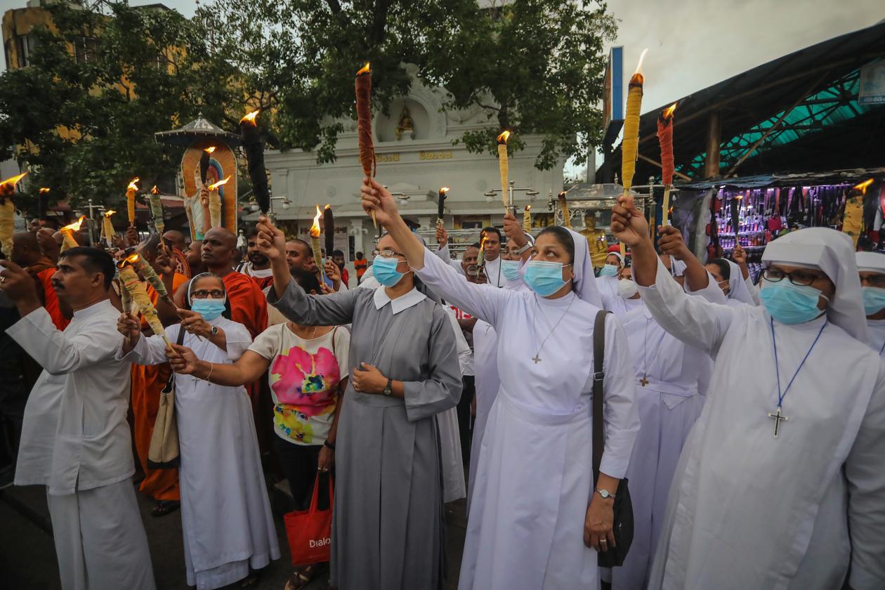 Protesta contra el aumento de la tarifa eléctrica en Sri Lanka.