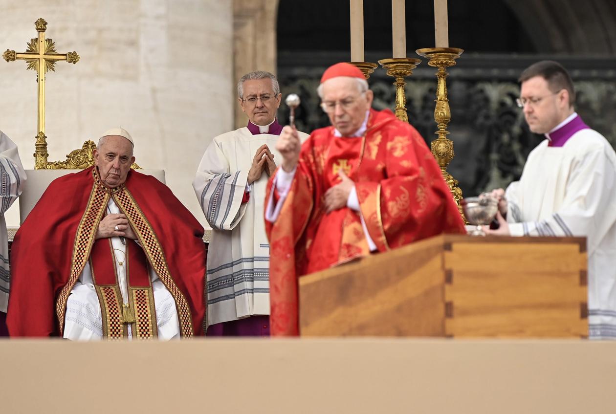 La misa funeral fue presidida por el Papa Francisco.