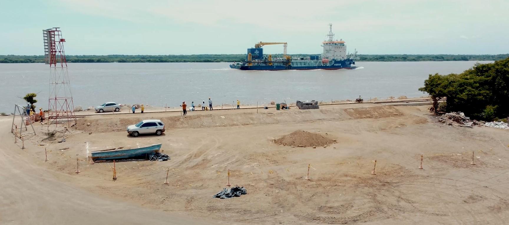 El proyecto del tren turístico comprende 2.67 kilómetros del tajamar occidental.