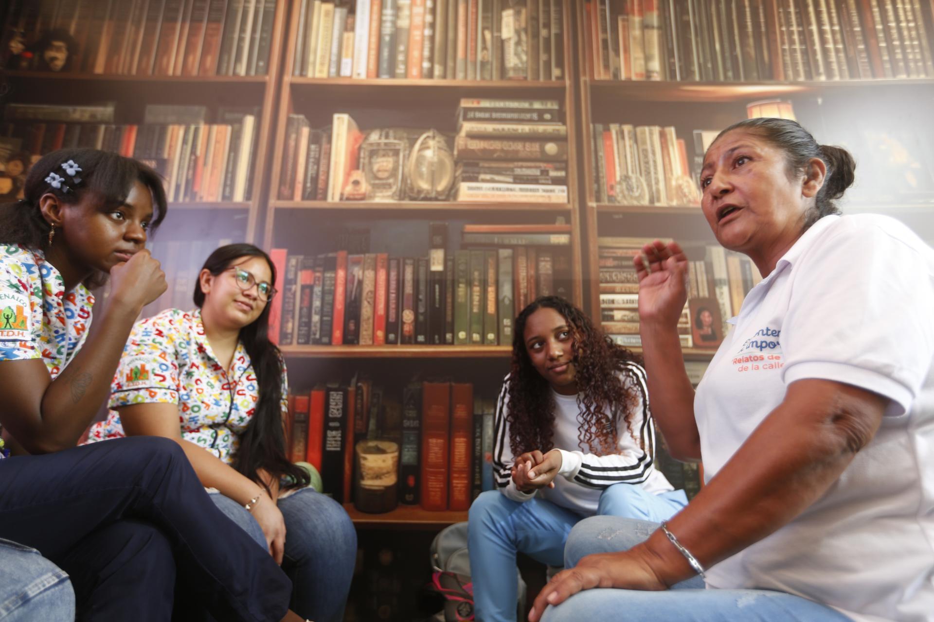 Habitantes de calle de Cali contando sus historias.