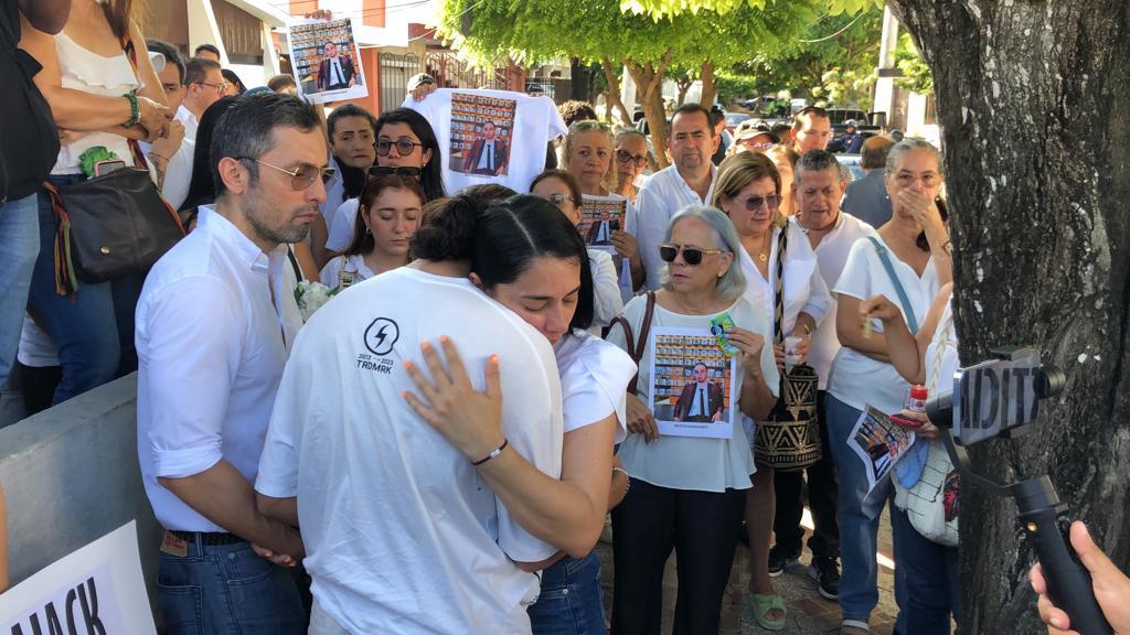 Velatón en memoria de Jack Ramírez, en Las Mercedes.