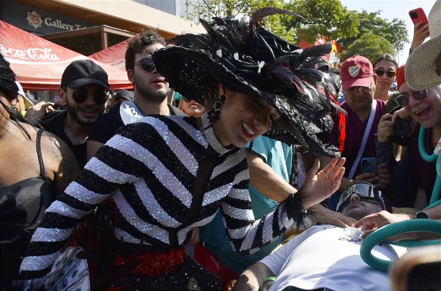 Melissa Cure, una reina de lujo que tuvo en el desfile de la 84 un cierre con broche de oro