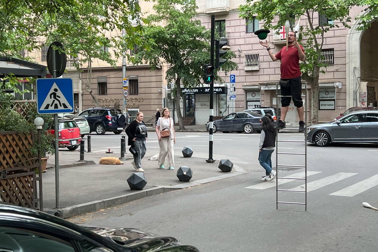 Malabarista colombiano.