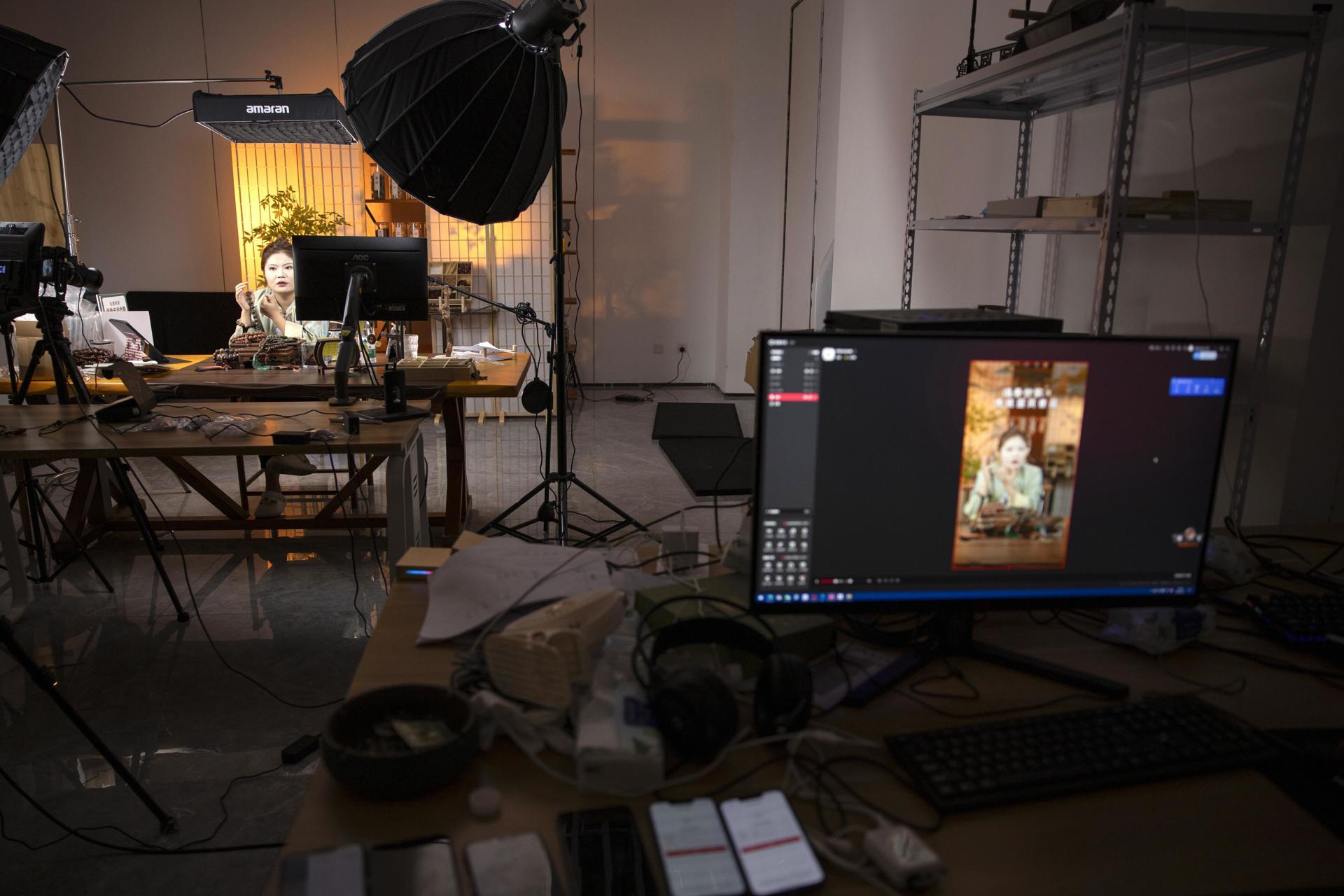 Entre enero y octubre generaron un volumen de ventas de 2,2 billones de yuanes.