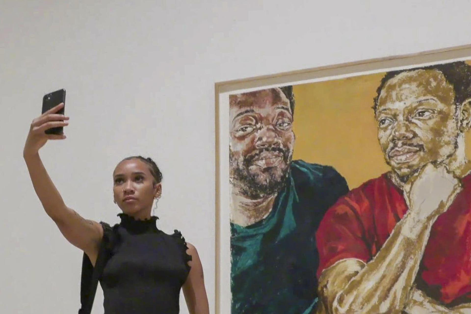 El museo Tate Britain de Londres exhibe la obra de los cuatro nominados para el premio Turner.