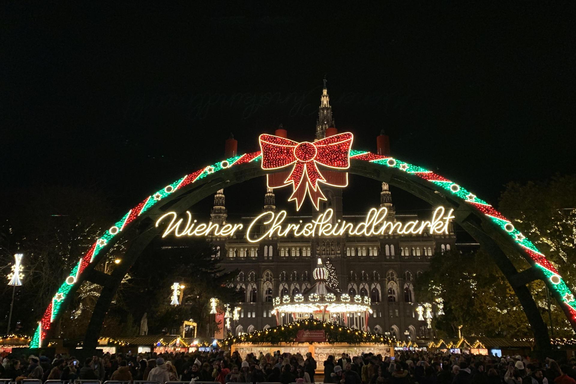 Decoración navideña en Viena (Austria).