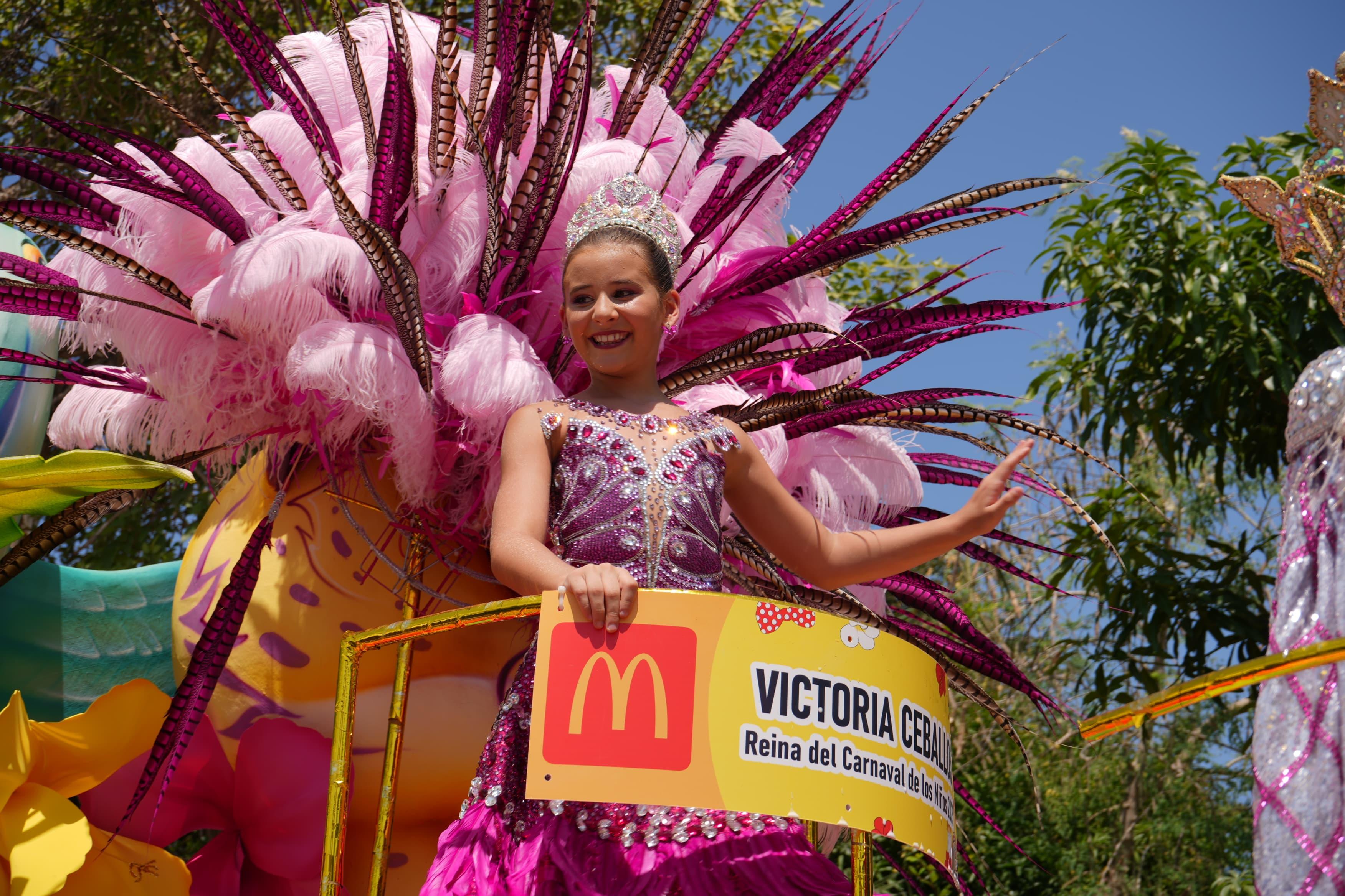 Victoria Ceballos Cure, reina del Carnaval de los Niños 2025.