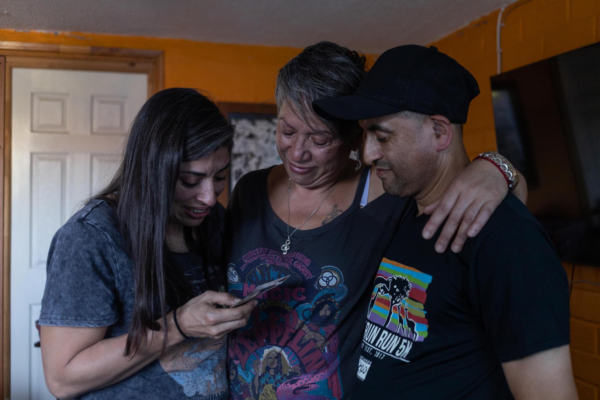 Claudia Díaz, Nataly Quick y Juan Muñoz. 