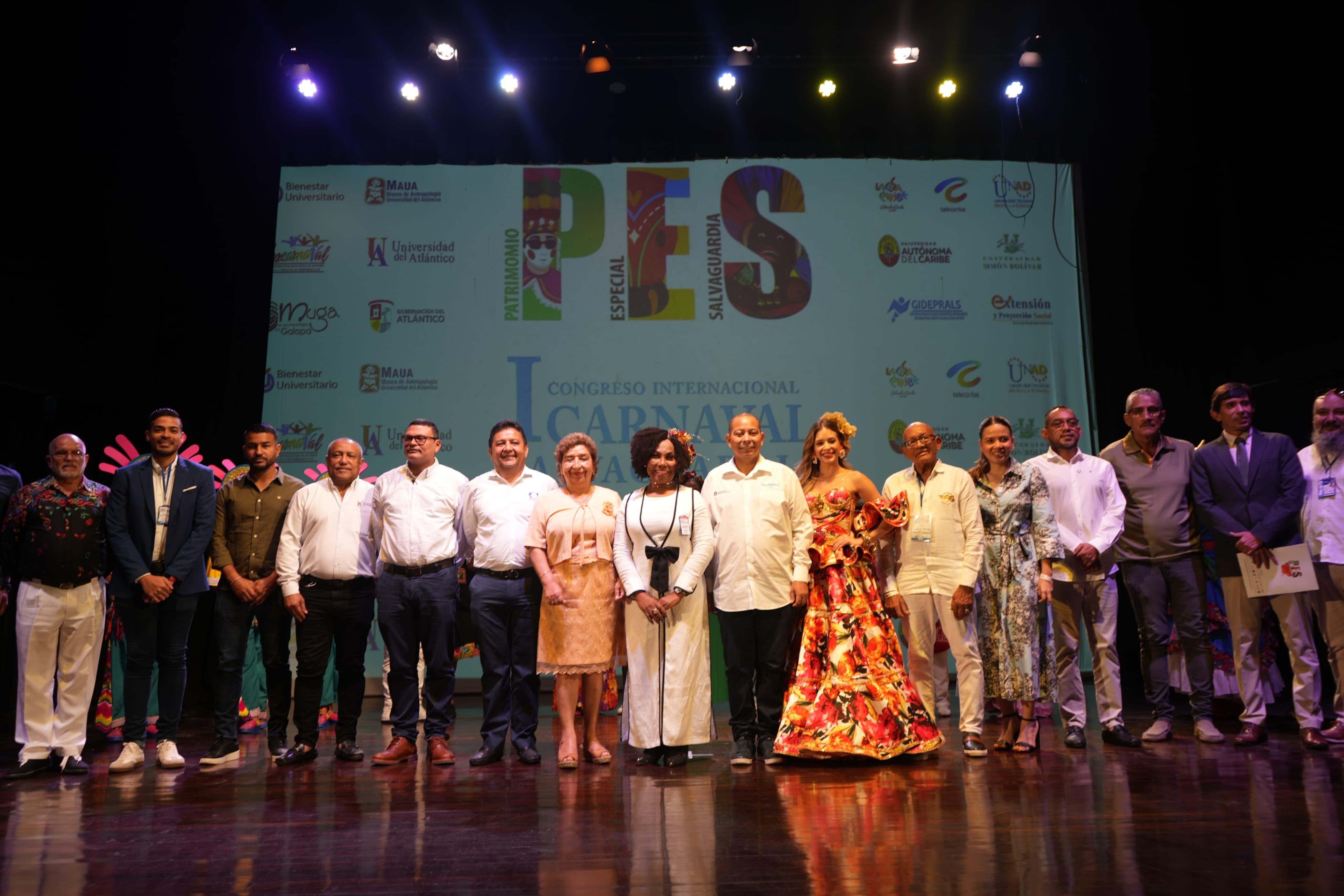 En el evento hicieron presencia diferentes actores del Carnaval.