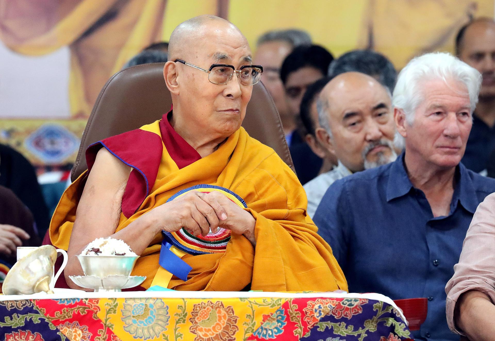 El Dalai Lama participa este domingo en las ceremonias de su cumpleaños. 