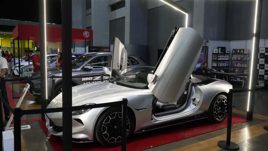 Autofest inició su edición 2025 en el Puerta de Oro.