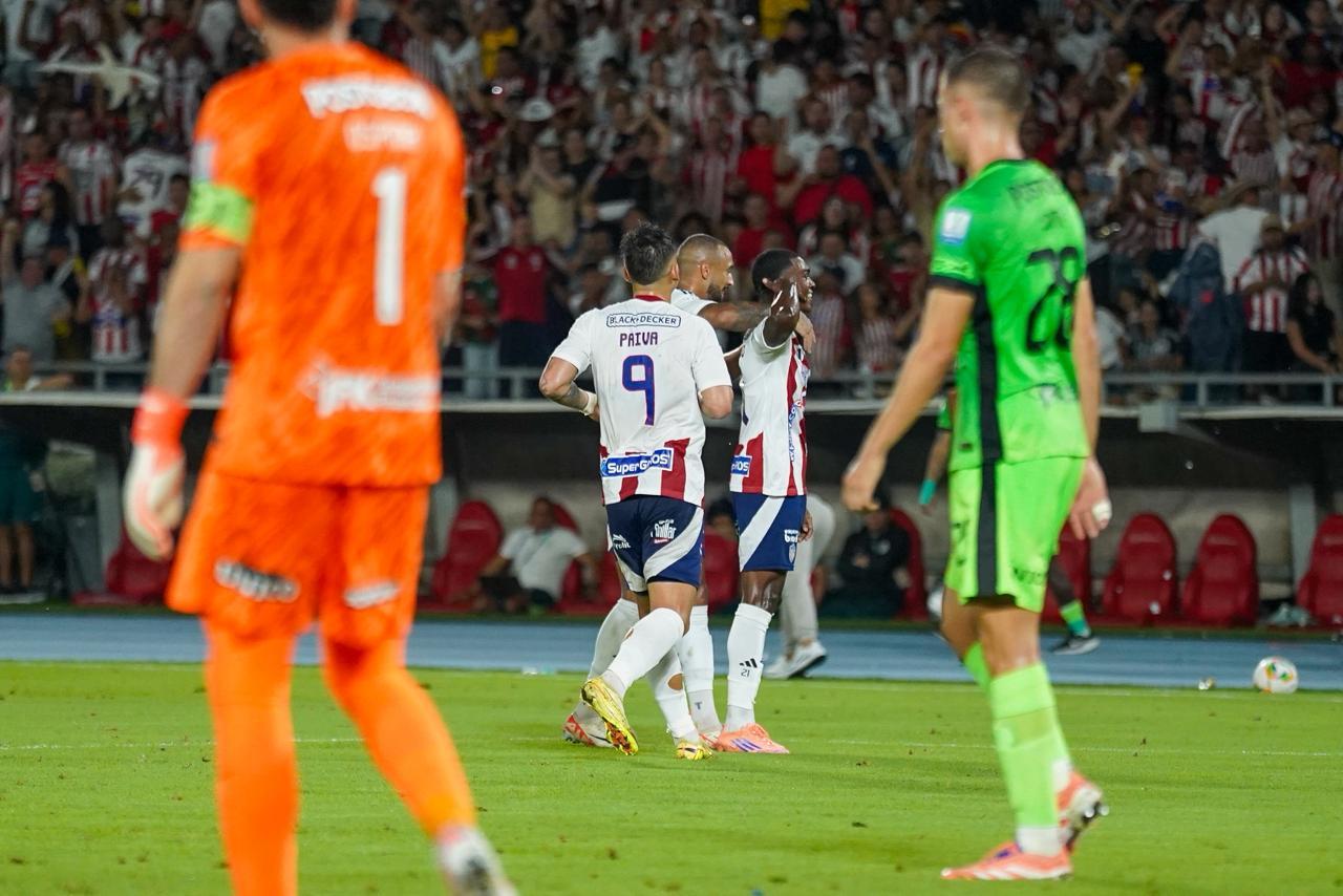Canchimbo anotó su tercer gol en la liga.