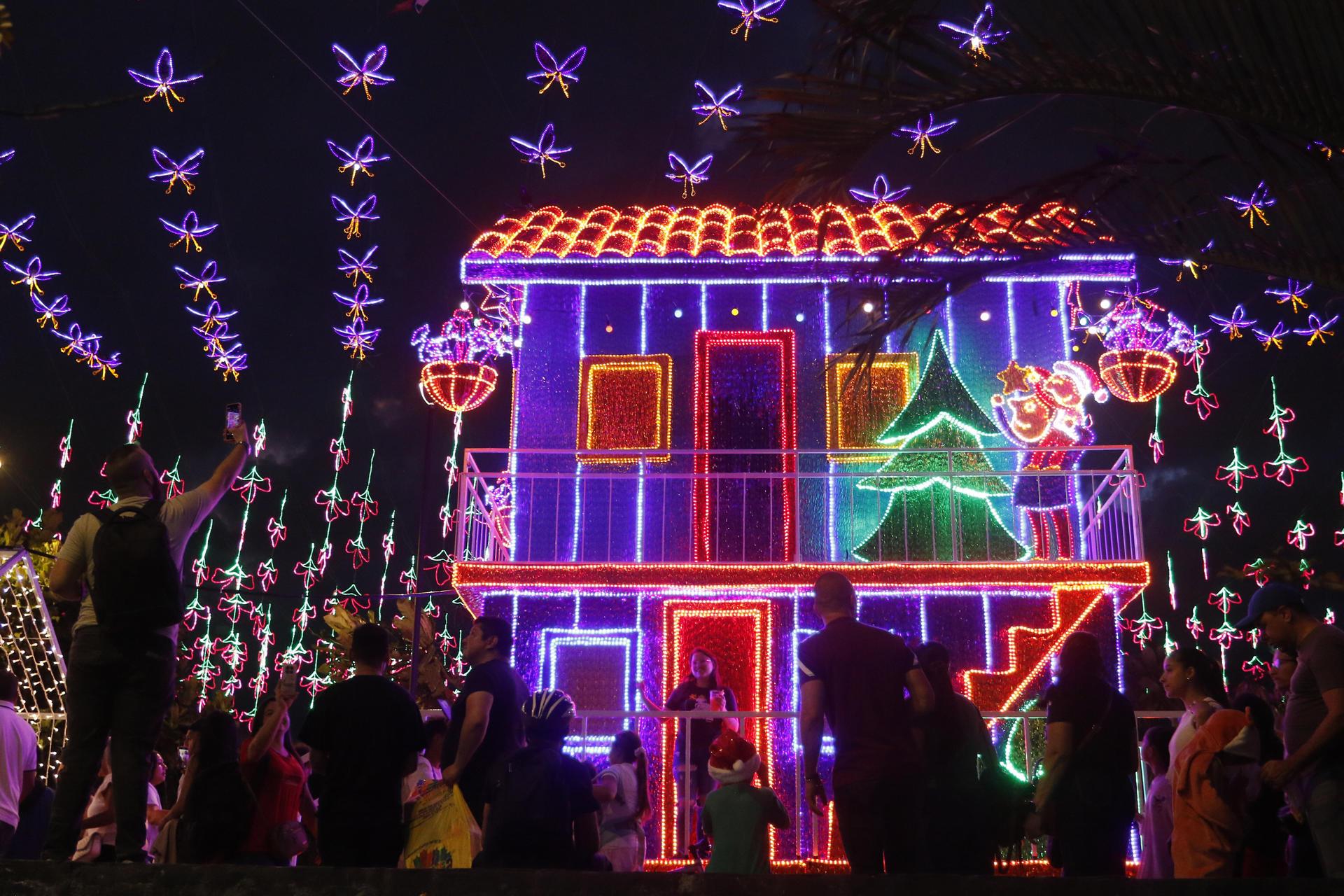 Alumbrado navideño en Medellín.
