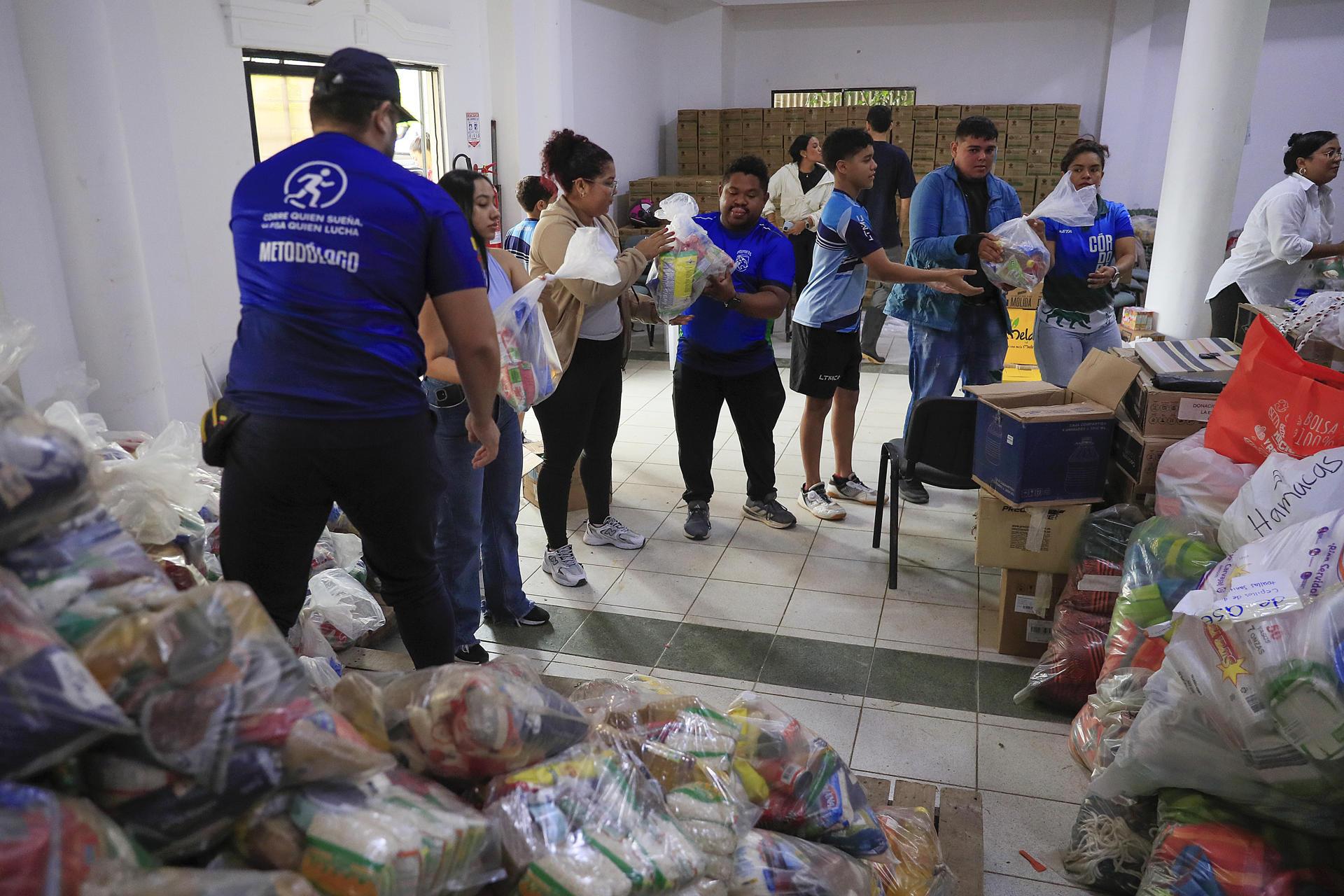 Ayudas humanitarias en Montería.