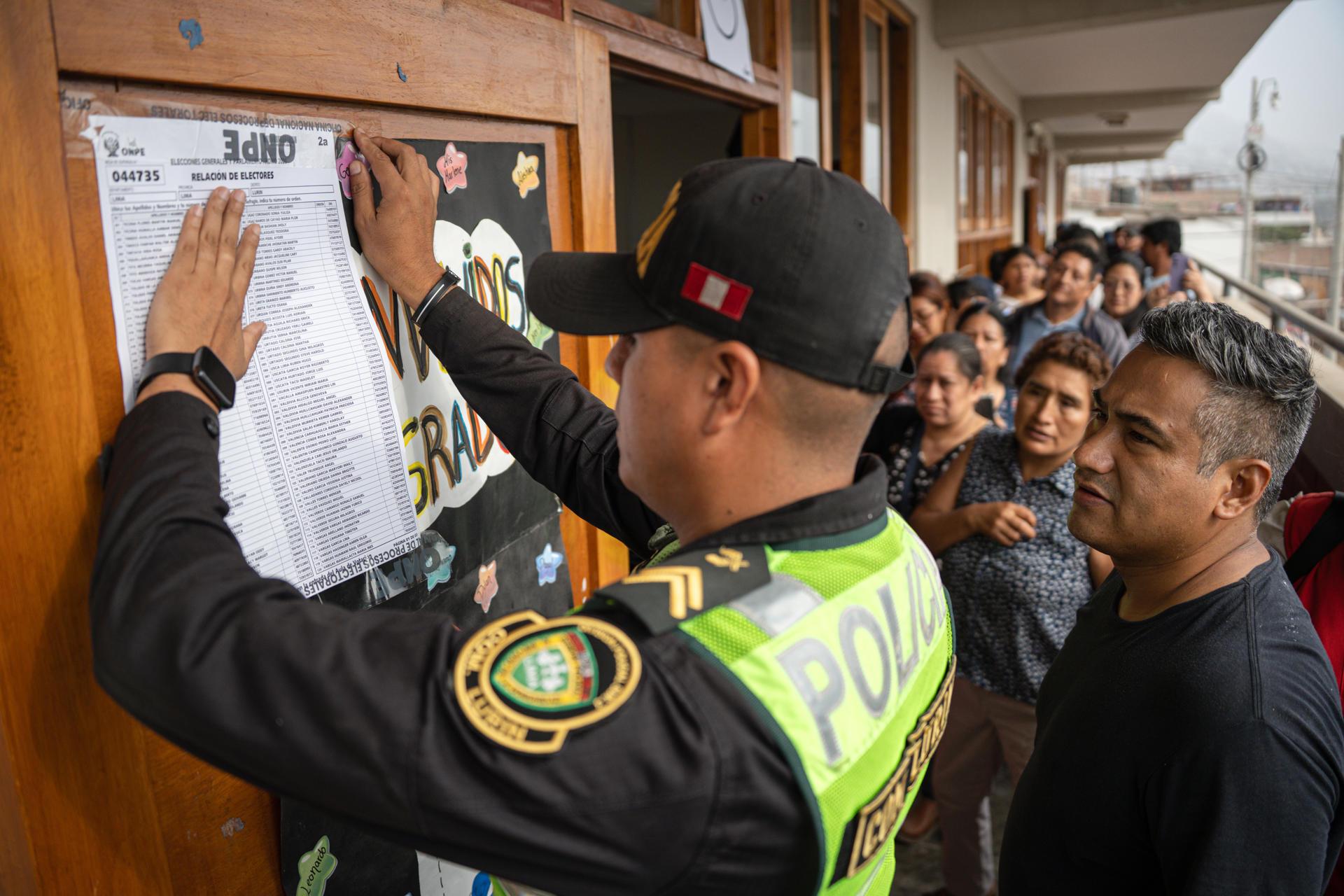 Elecciones en Perú.