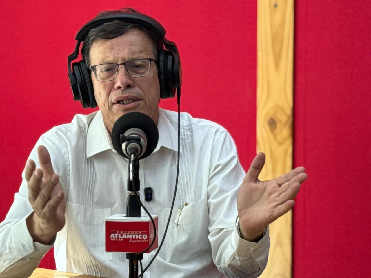 El presidente de la Central Unitaria de Trabajadores y candidato al Senado por el Frente Amplio Unitario, Fabio Arias.