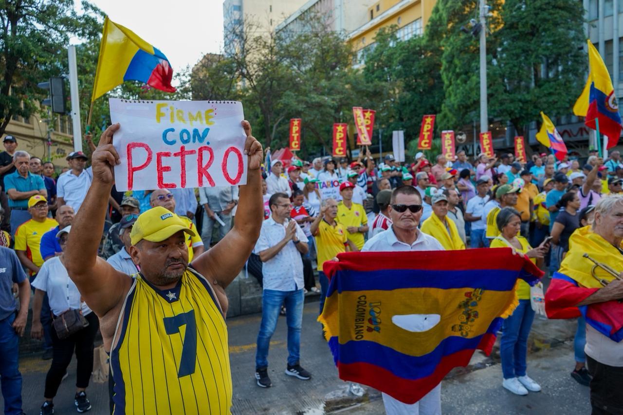 Los manifestantes expresaron su respaldo al presidente Gustavo Petro.