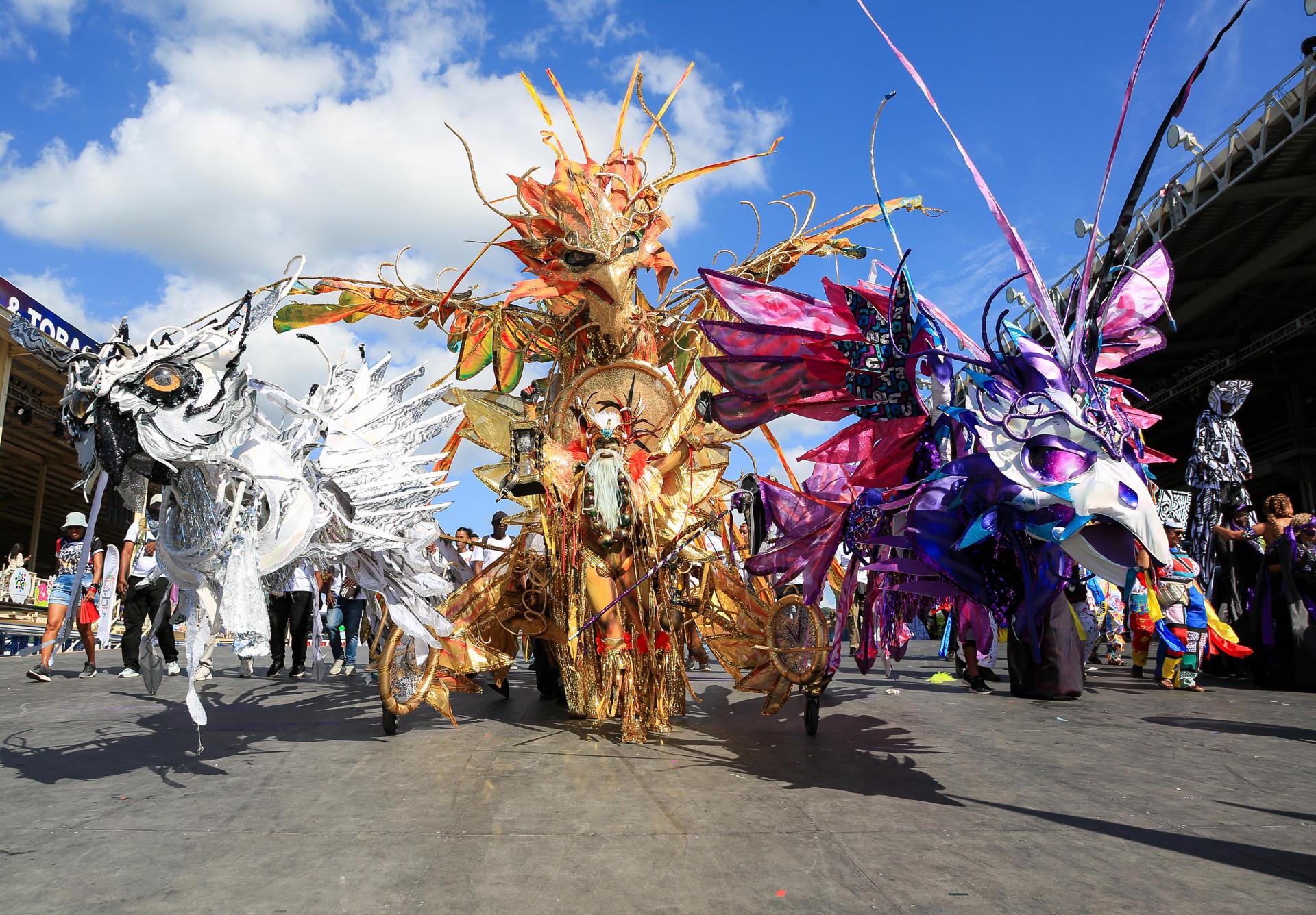 Keston Benthum, rey de la banda KInetic Mas You, The Masterpiece. 