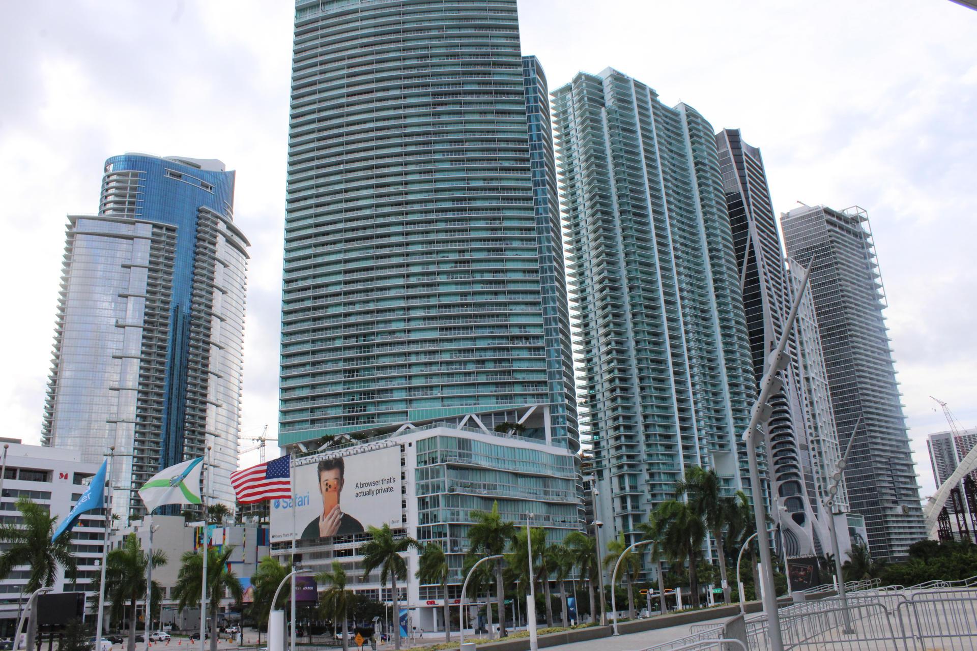 Grupo de edificios en Miami. 